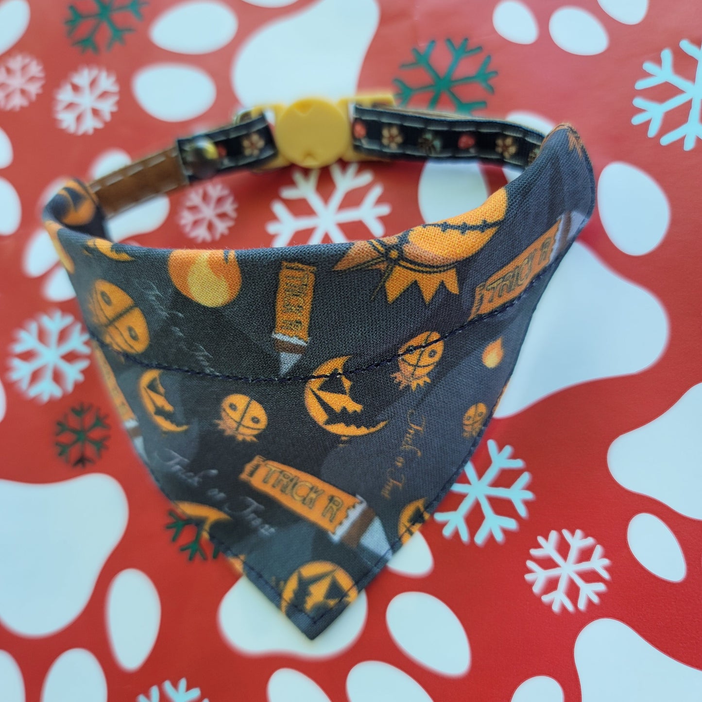 Trick r Treat Extra Small Pet Bandana (Over the Collar) // Halloween Cat Bandana // Gift for Pets